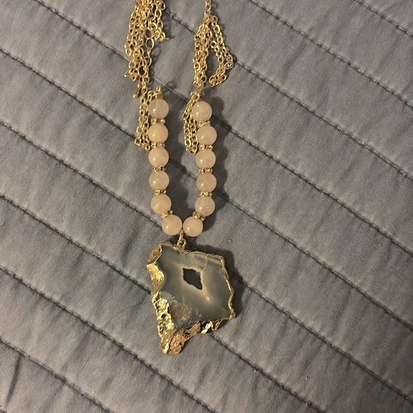 LONG STONE NECKLACE - Picture 1 of 2